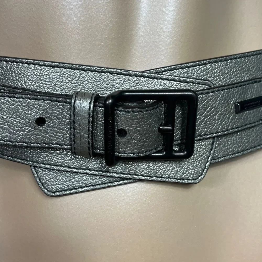 Burberry Gunmetal Silver Gray Leather Belt Large
